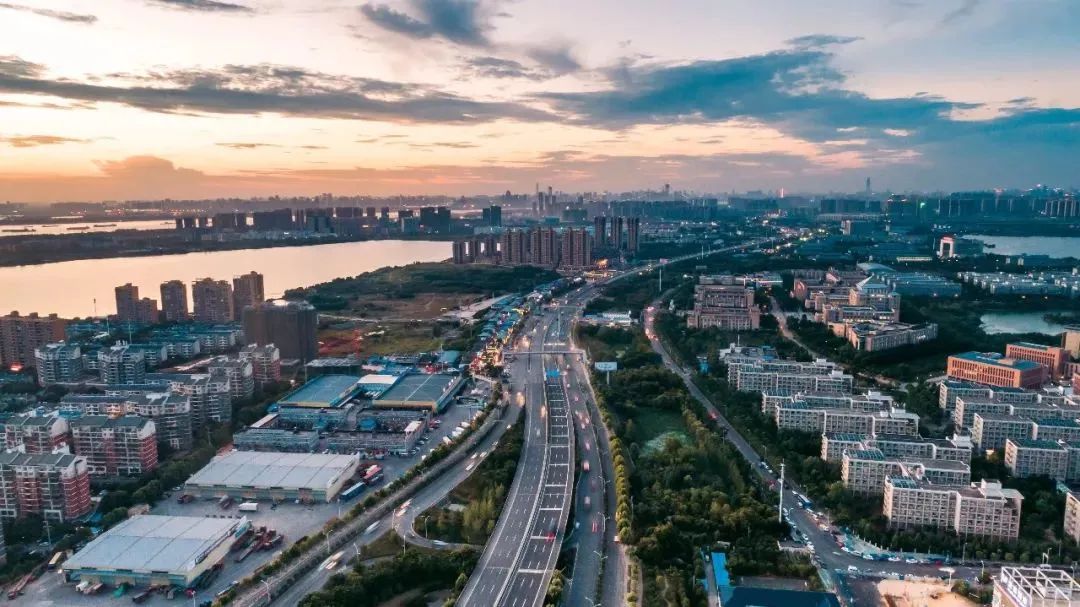 1681349999608758.jpg 1681349999608758.jpg